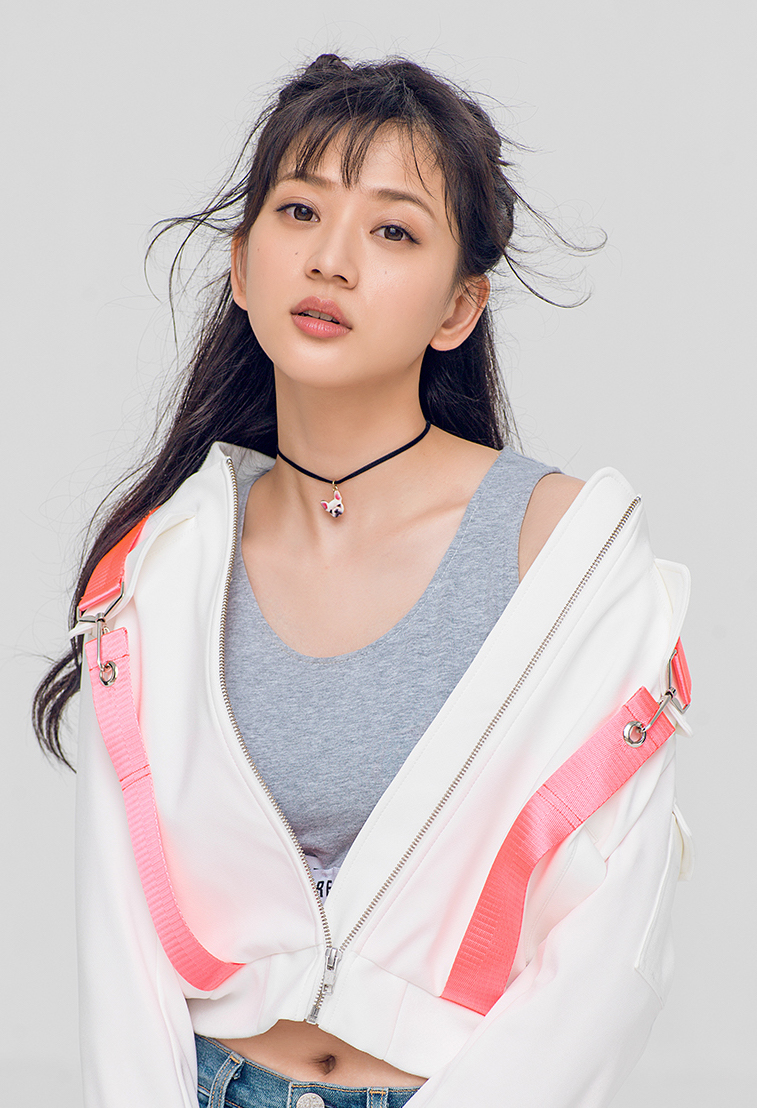 演員白露,演員白露，演藝之路的閃耀之星