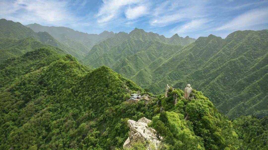 秦嶺最新動(dòng)態(tài)，探險(xiǎn)之旅與溫情之旅的奇妙交匯