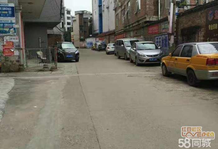 最新玉林天地樓出售，探索自然美景，尋找內心平和與寧靜的居所