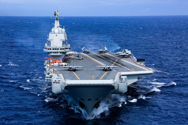 中國(guó)最新航空母艦，未來(lái)海疆的堅(jiān)實(shí)守護(hù)者