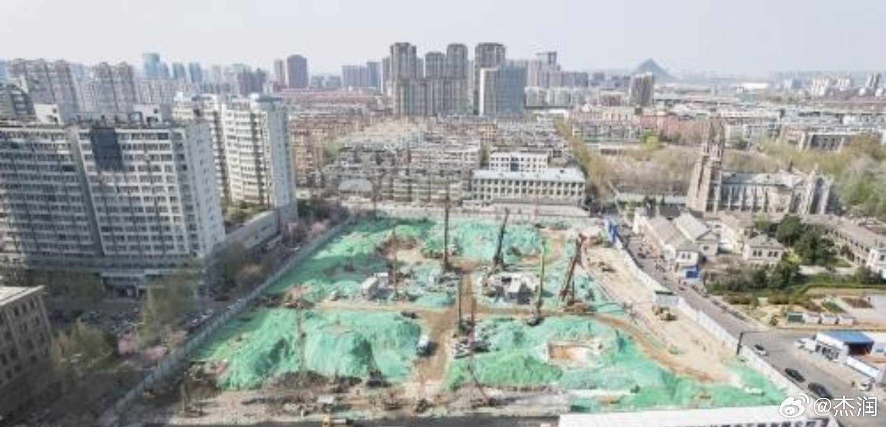 濟(jì)南水游城，科技重塑水游生活，前沿動(dòng)態(tài)引領(lǐng)未來發(fā)展
