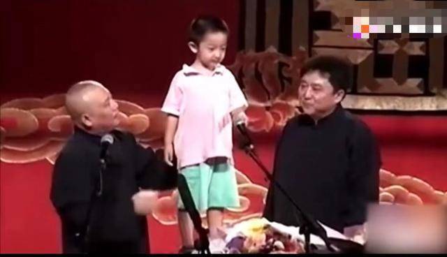 于云霆最新演出視頻精彩紛呈，不容錯(cuò)過(guò)的重磅推薦！