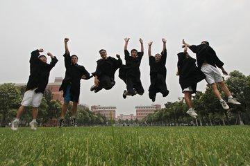 沉浸式體驗(yàn)情感波瀾，夢(mèng)醒細(xì)無(wú)聲最新章節(jié)分享